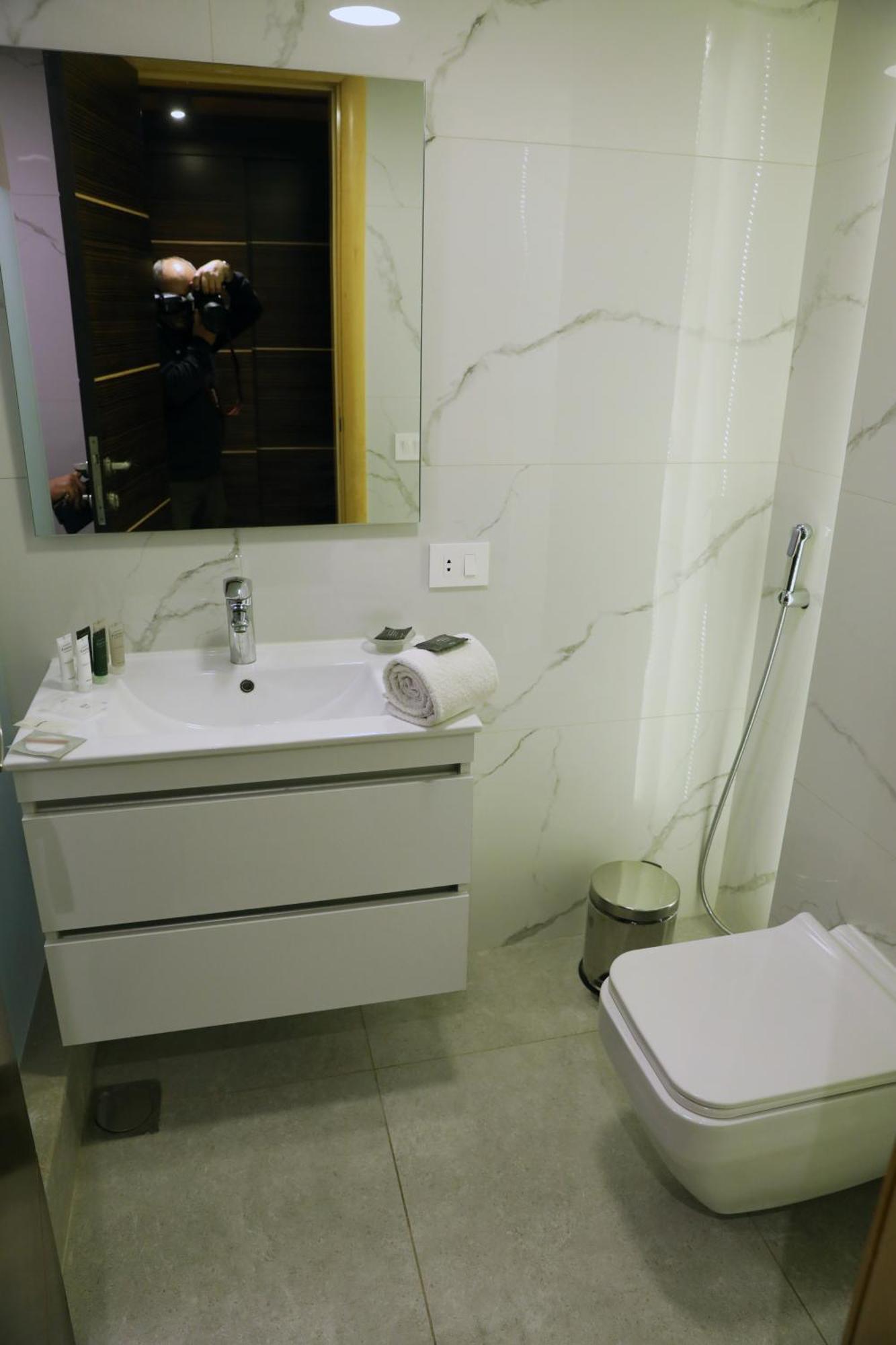Imperial Suites Hotel Bejrut Zewnętrze zdjęcie