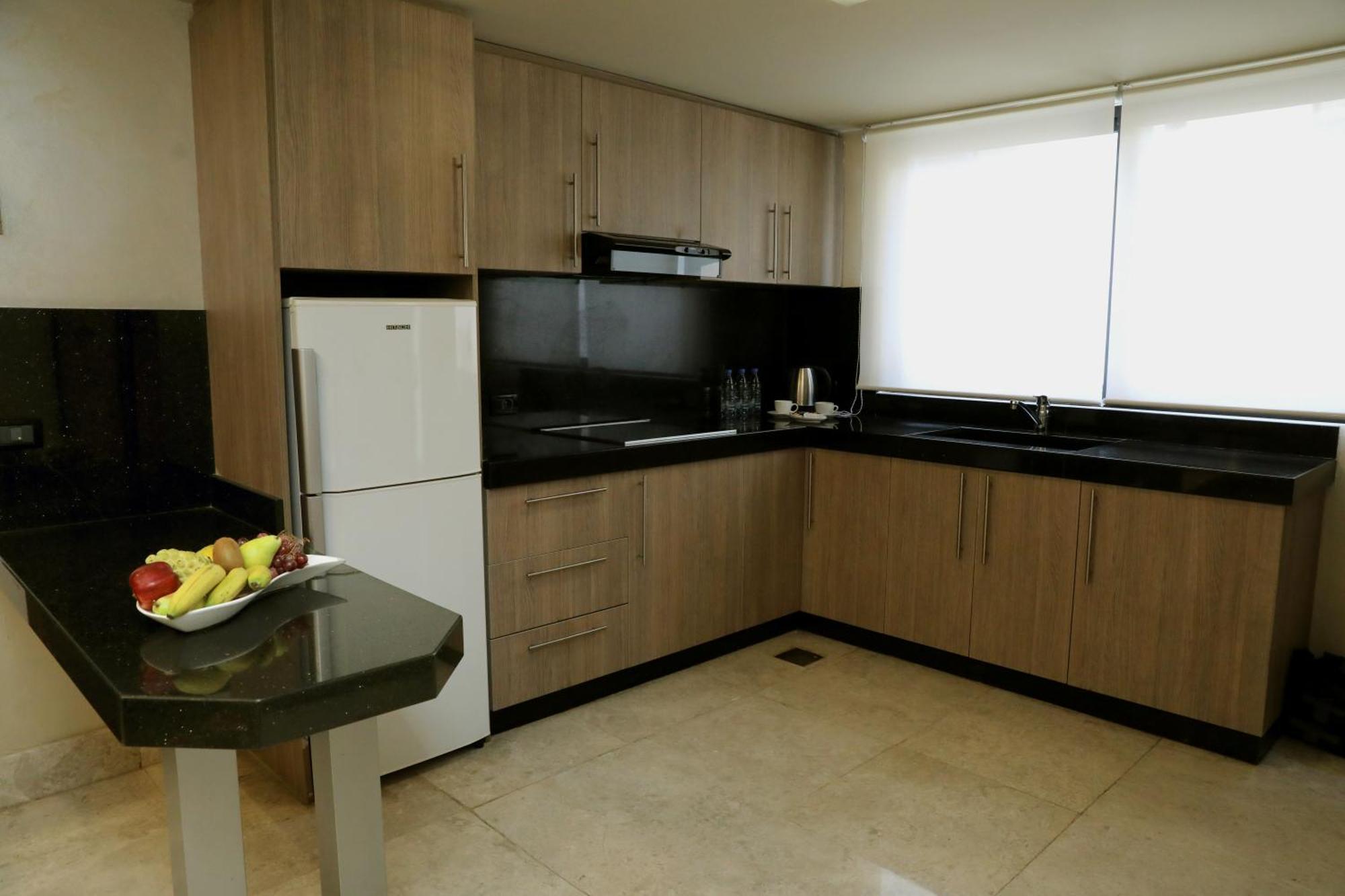 Imperial Suites Hotel Bejrut Zewnętrze zdjęcie