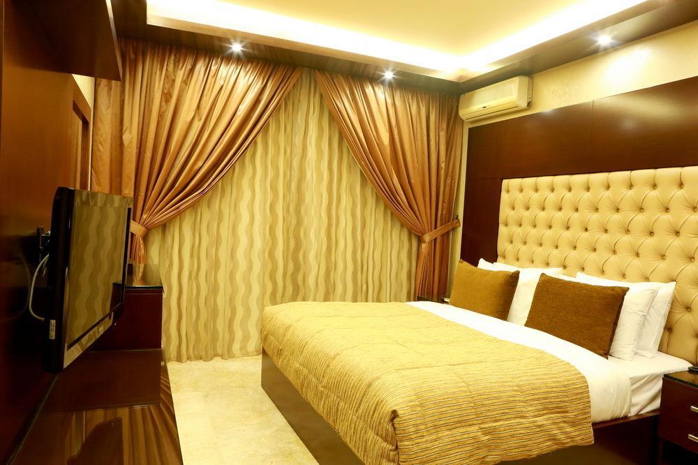 Imperial Suites Hotel Bejrut Zewnętrze zdjęcie