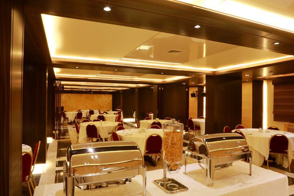 Imperial Suites Hotel Bejrut Zewnętrze zdjęcie