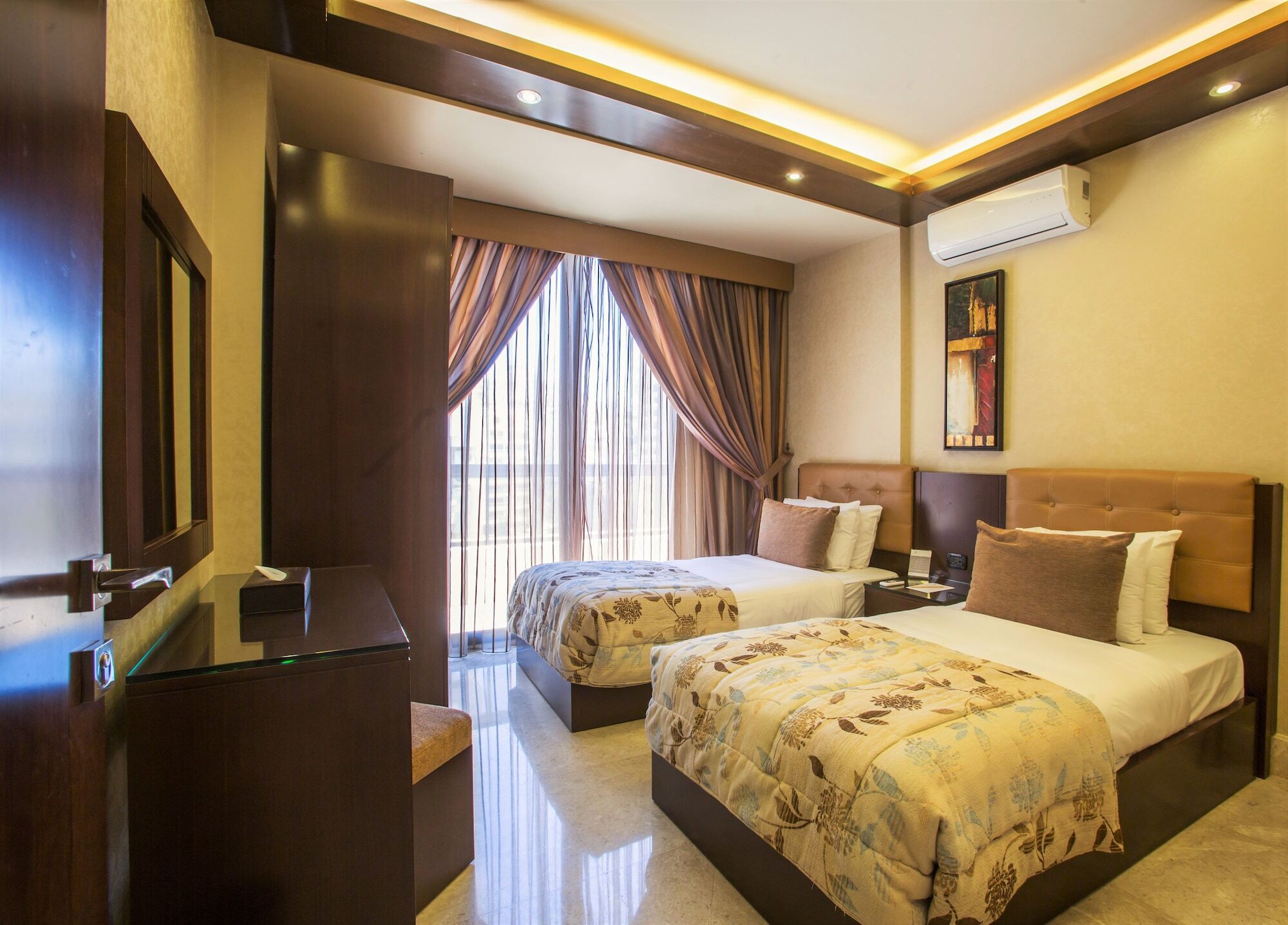 Imperial Suites Hotel Bejrut Zewnętrze zdjęcie