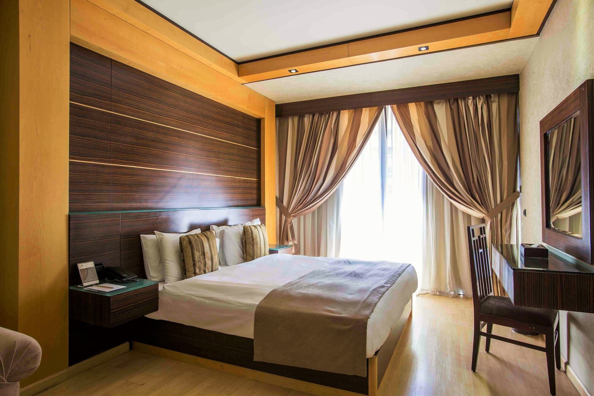 Imperial Suites Hotel Bejrut Zewnętrze zdjęcie
